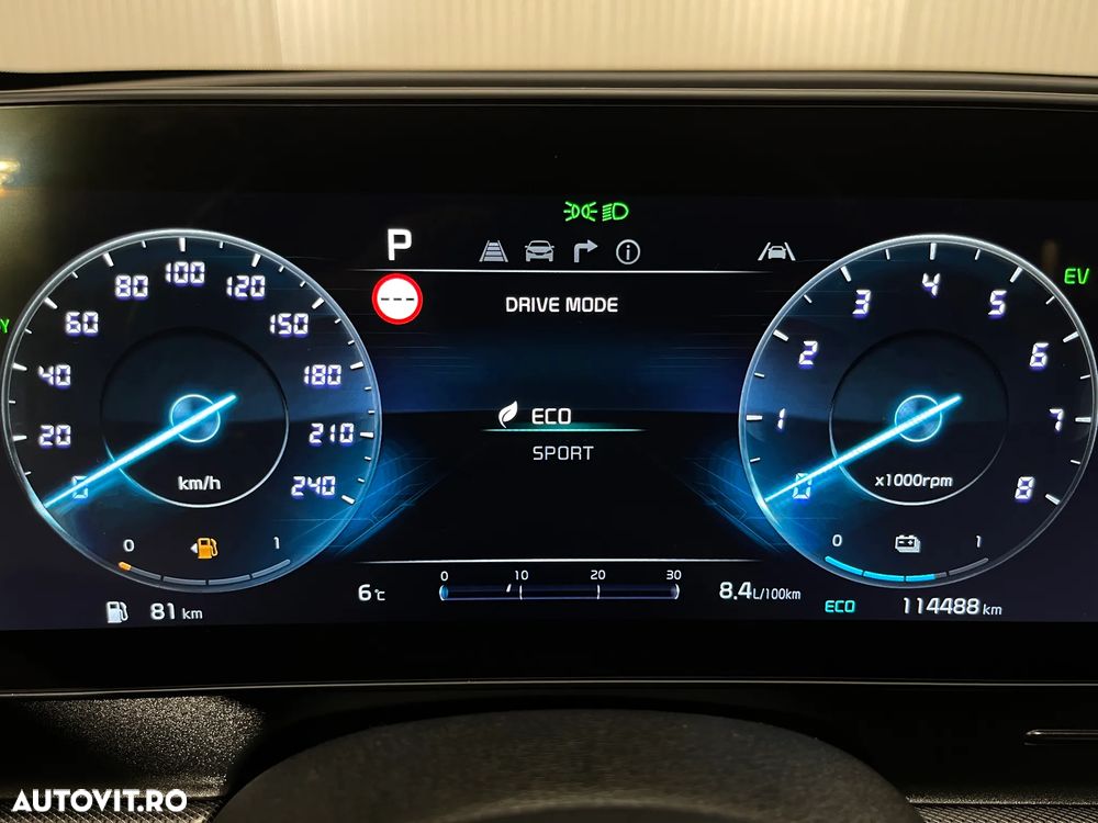 Kia Sportage 1.6T-GDI Hybrid 2WD Aut. Spirit - 32