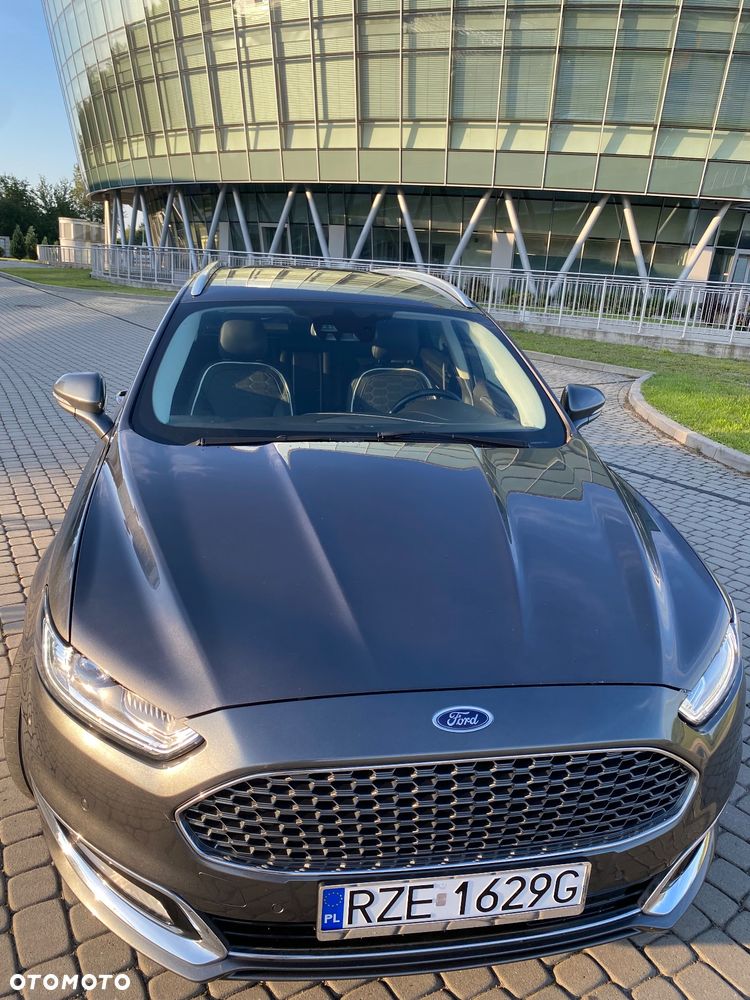Ford Mondeo 2.0 TDCi Bi-Turbo PowerShift-Aut Vignale - 2