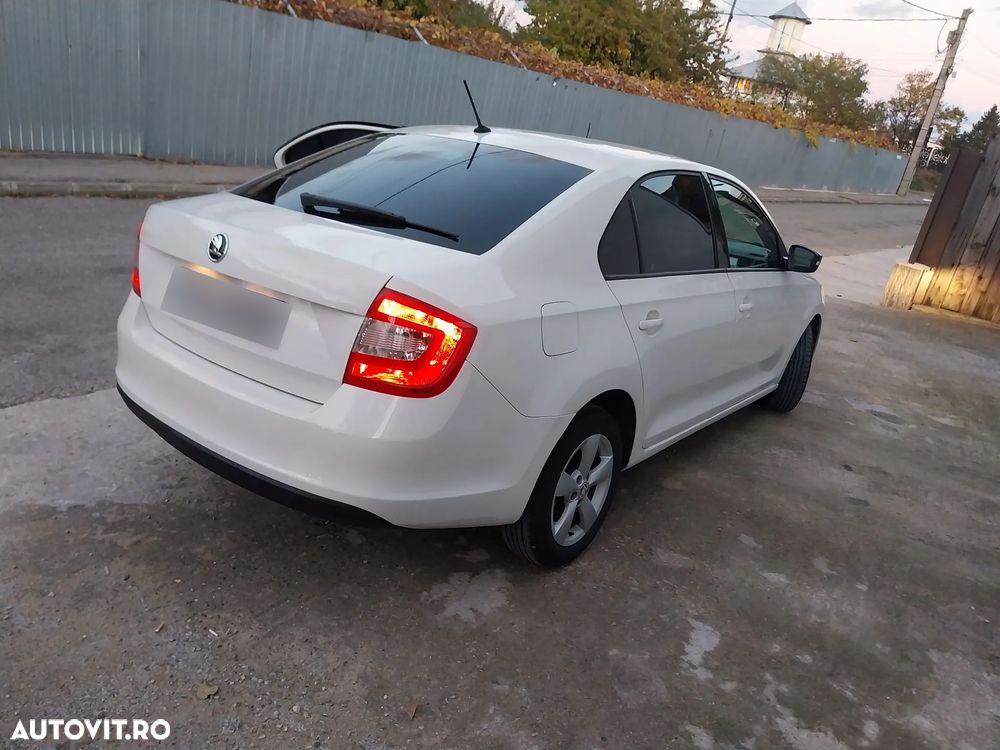 Skoda RAPID 1.6 TDI Style - 10