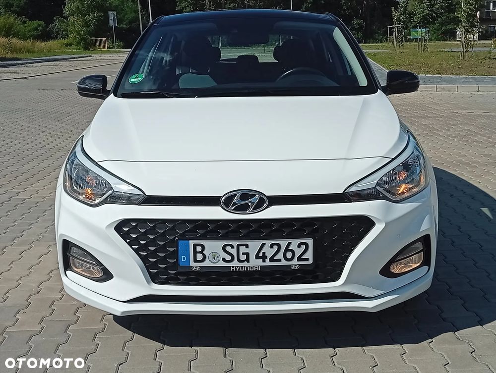 Hyundai i20 1.2 Passion - 16