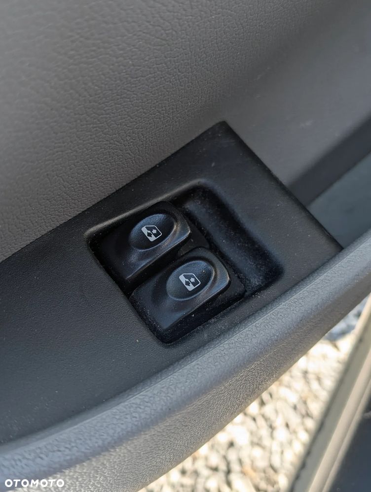 Renault Kangoo 1.2 16V Privilege - 8