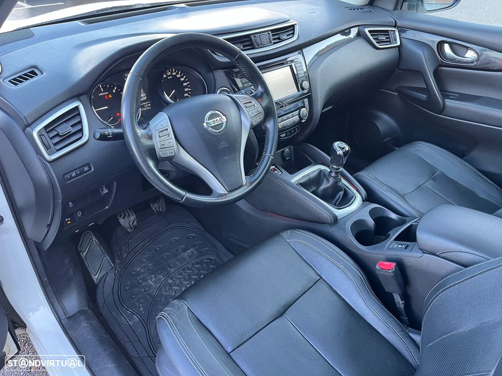 Nissan Qashqai 1.6 dCi Tekna Premium Pele S Alcantara 4x4i - 12