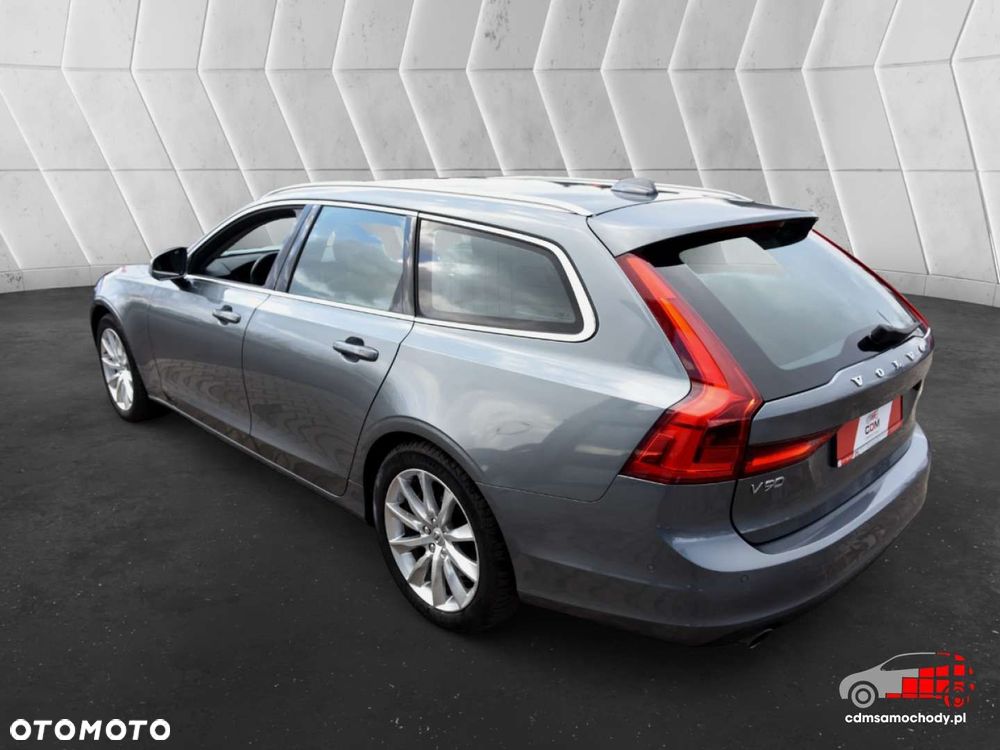 Volvo V90 T5 Momentum - 8
