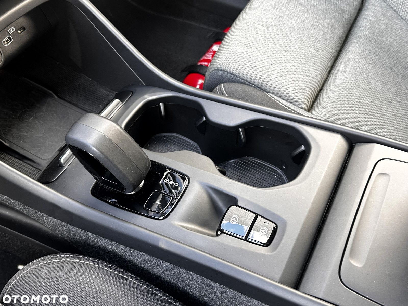Volvo XC 40 - 22