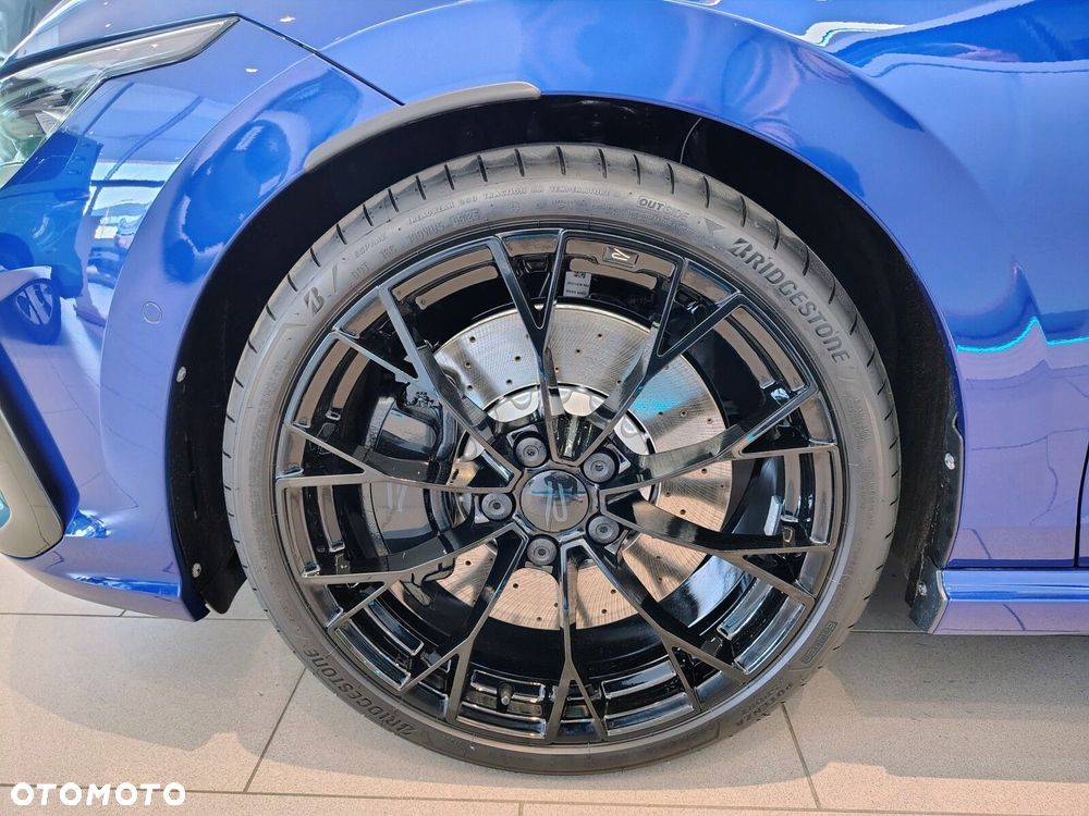 Volkswagen Golf - 10