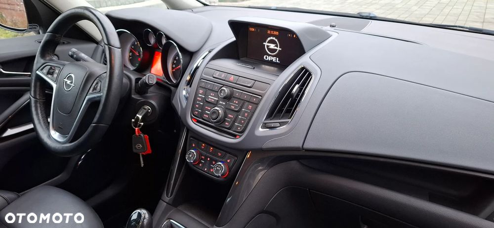 Opel Zafira Tourer 1.6 SIDI Turbo ecoFLEX Start/Stop Sport - 14