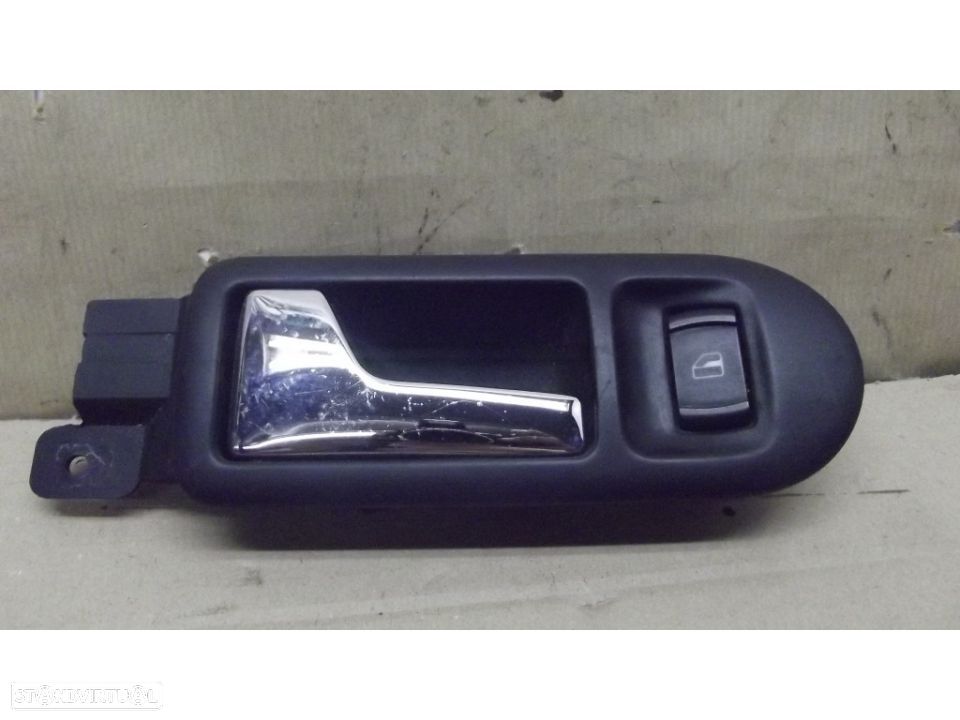 vw passat modelo 2001 puxador de porta interior - 1