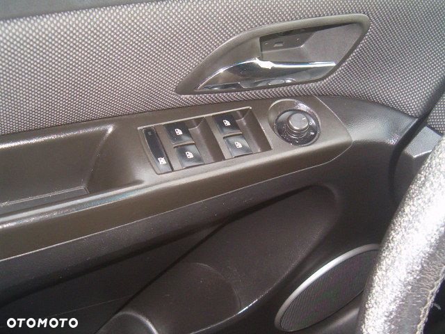 Chevrolet Cruze - 18