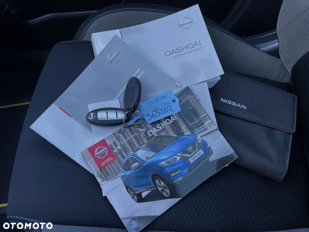 Nissan Qashqai 1.2 DIG-T N-Connecta EU6 - 39