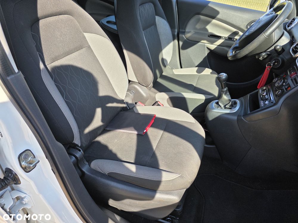 Citroën C3 Picasso HDi 90 FAP Tendance - 14