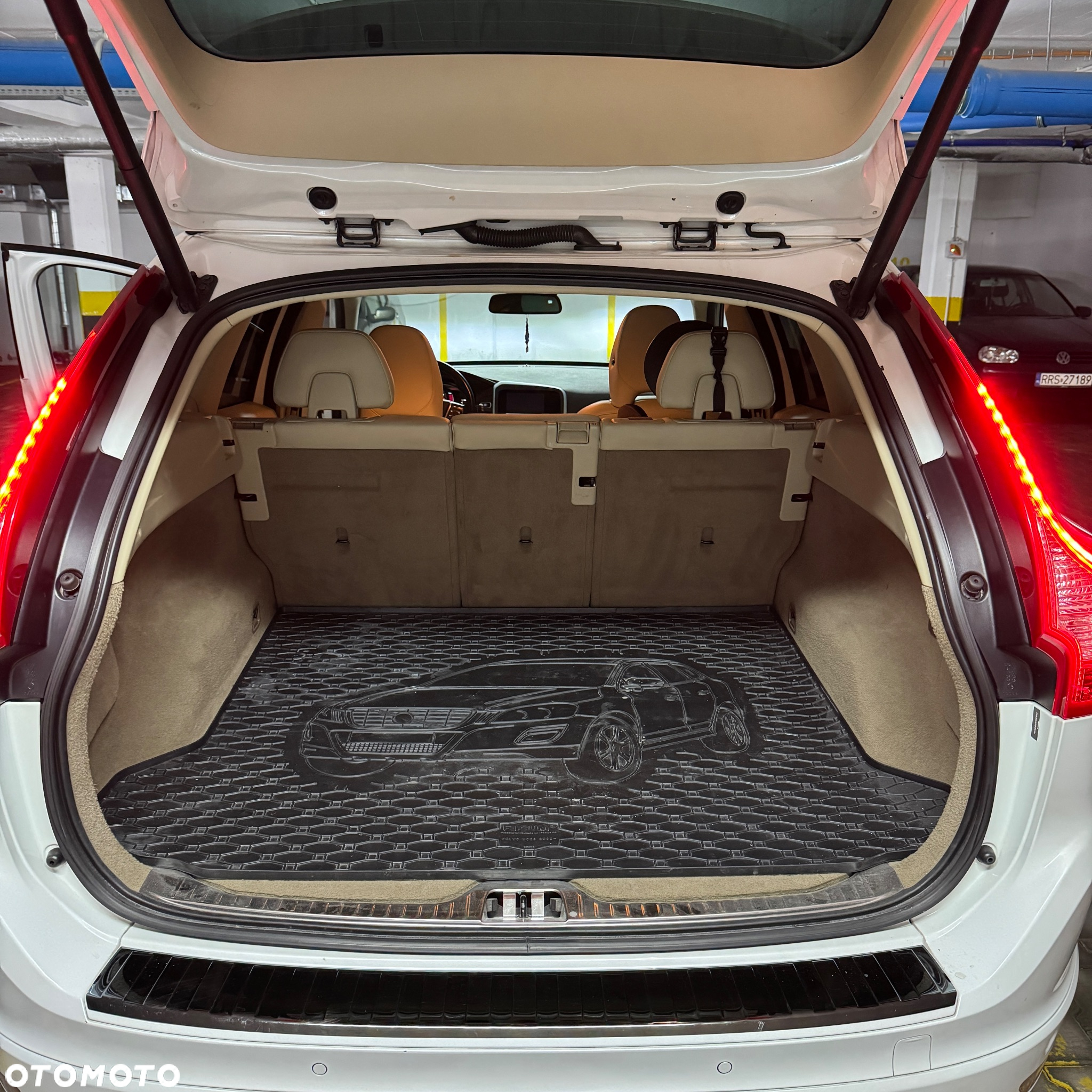 Volvo XC 60 T5 Drive-E Momentum - 13