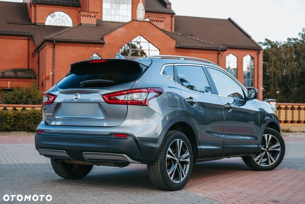 Nissan Qashqai 1.2 DIG-T Tekna EU6 - 15