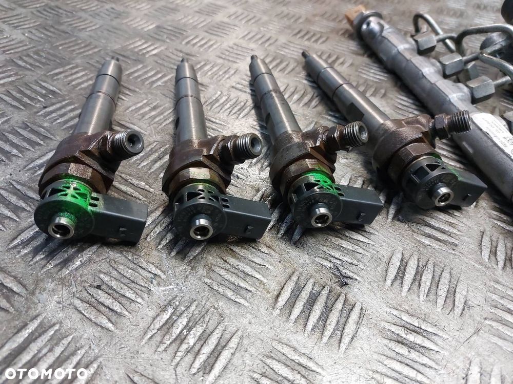 POMPA WTRYSKOWA + WTRYSKIWACZE LISTWA KOMPLET AUDI A3 8P 2.0 TDI 03L130277J - 3