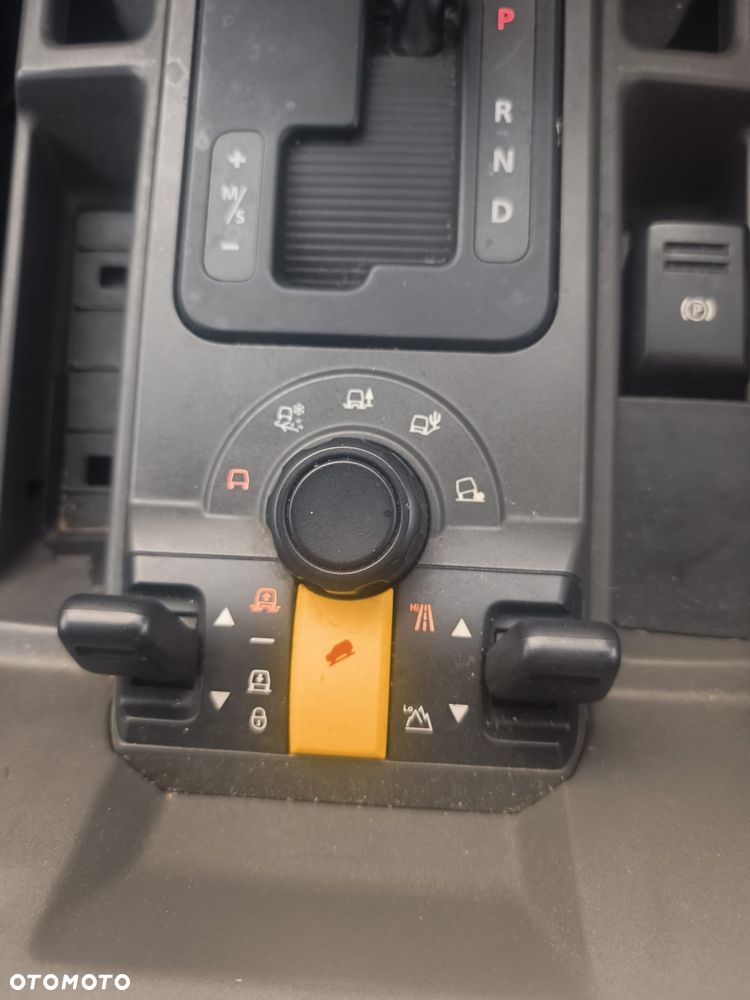 Land Rover Discovery TD V6 SE - 4