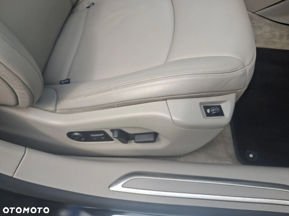 Citroën C5 HDi 135 Automatik Exclusive - 20