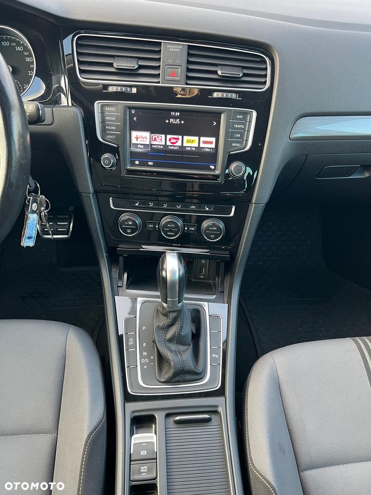 Volkswagen Golf 2.0 TDI BlueMotion Technology DSG Allstar - 14