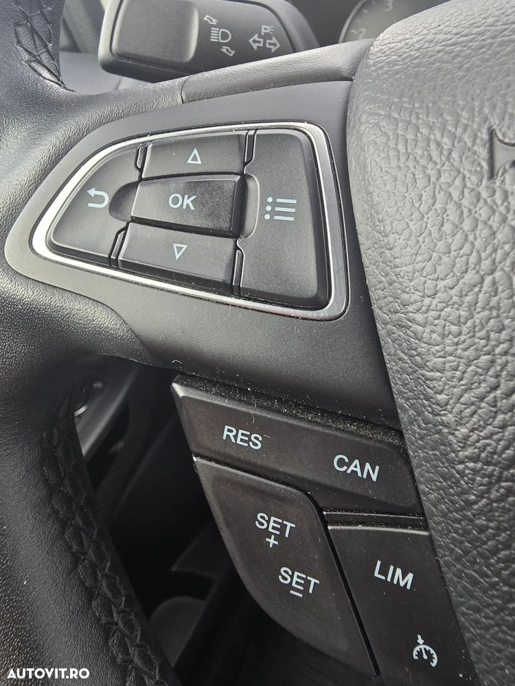 Ford EcoSport 1.0 EcoBoost Titanium - 15