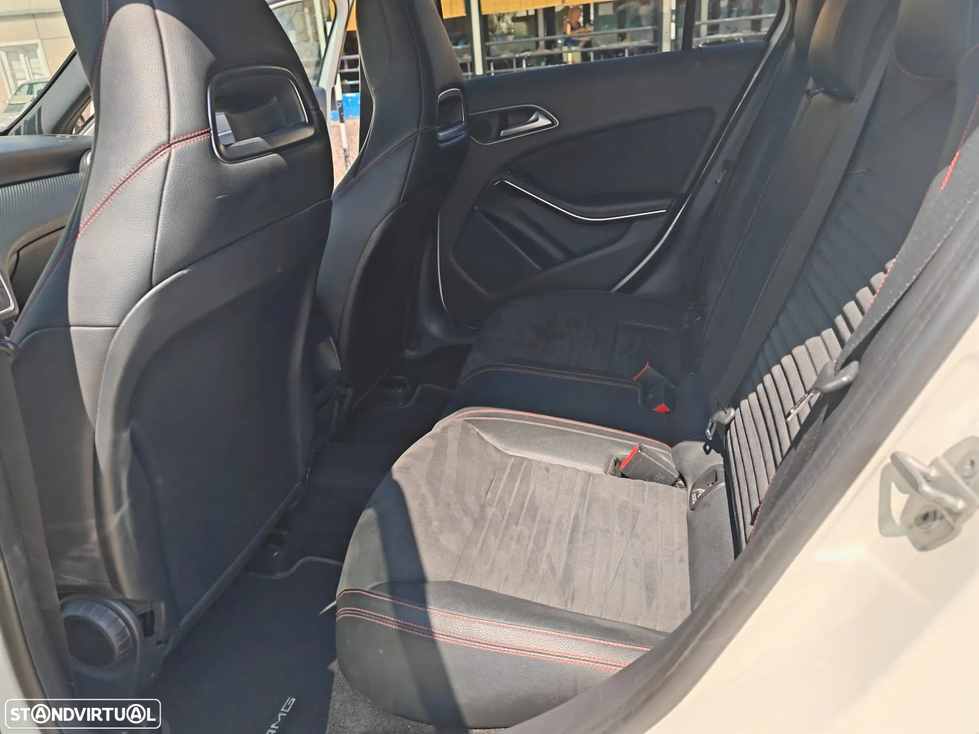 Mercedes-Benz A 200 CDi BE AMG Sport - 11