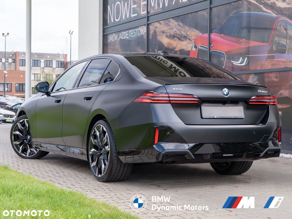 BMW Seria 5 540d xDrive - 7