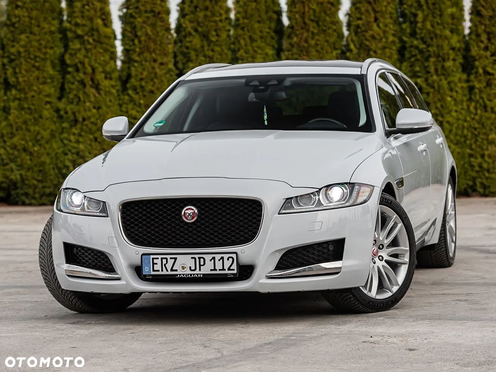 Jaguar XF - 5