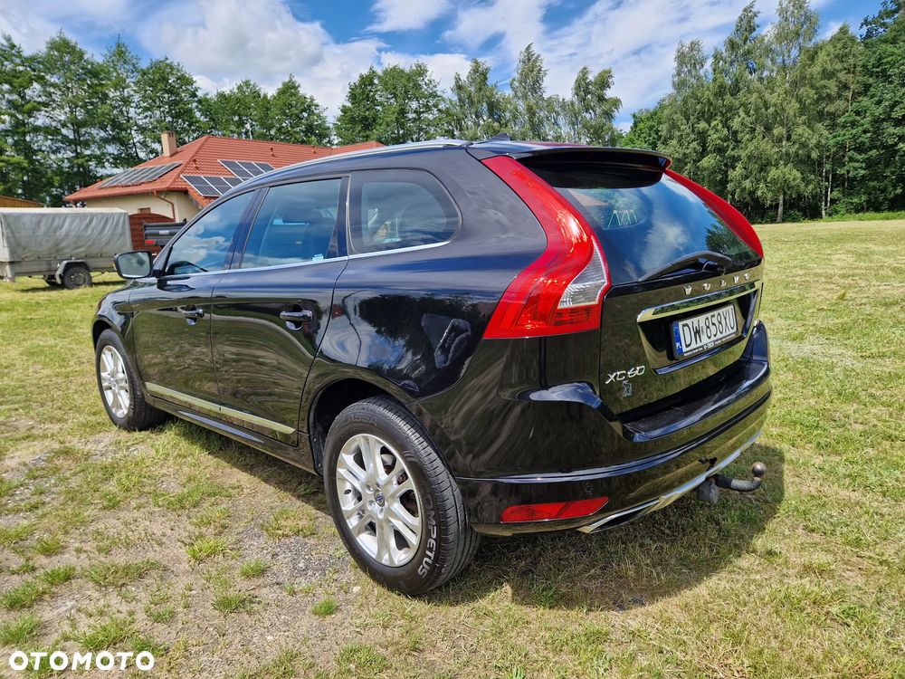 Volvo XC 60 D5 AWD Summum - 6