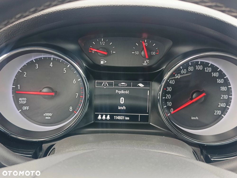 Opel Astra 1.4 Turbo Business - 26