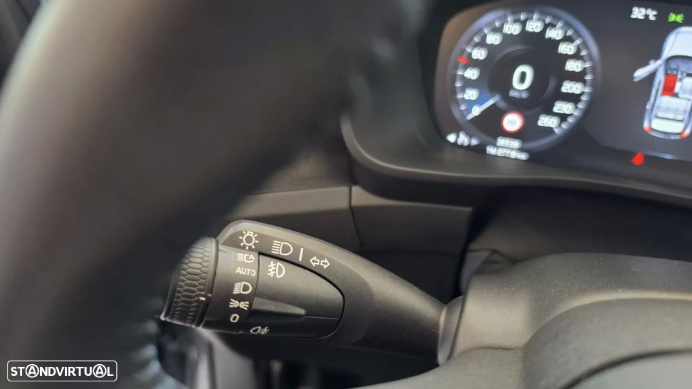 Volvo XC 40 1.5 T3 Inscription Tech Edition - 40