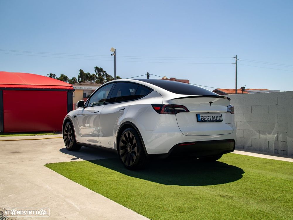 Tesla Model Y Performance Tração Integral - 13