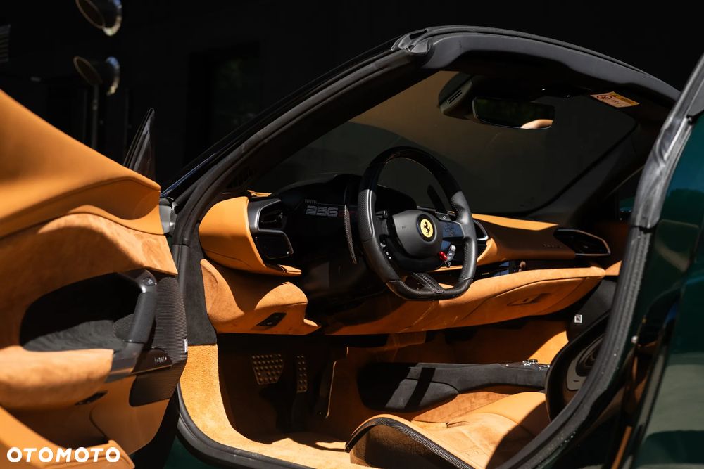 Ferrari 296 GTS - 5