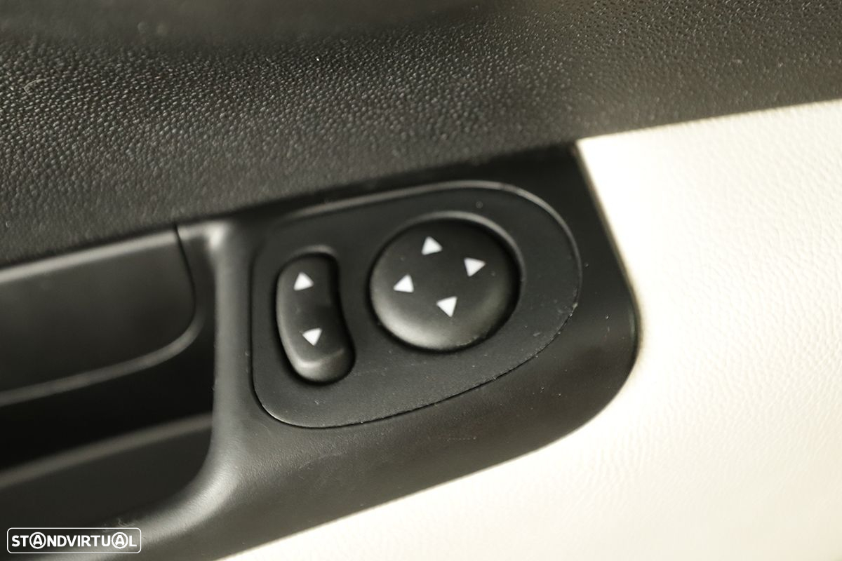 Fiat 500C 1.0 Hybrid - 21