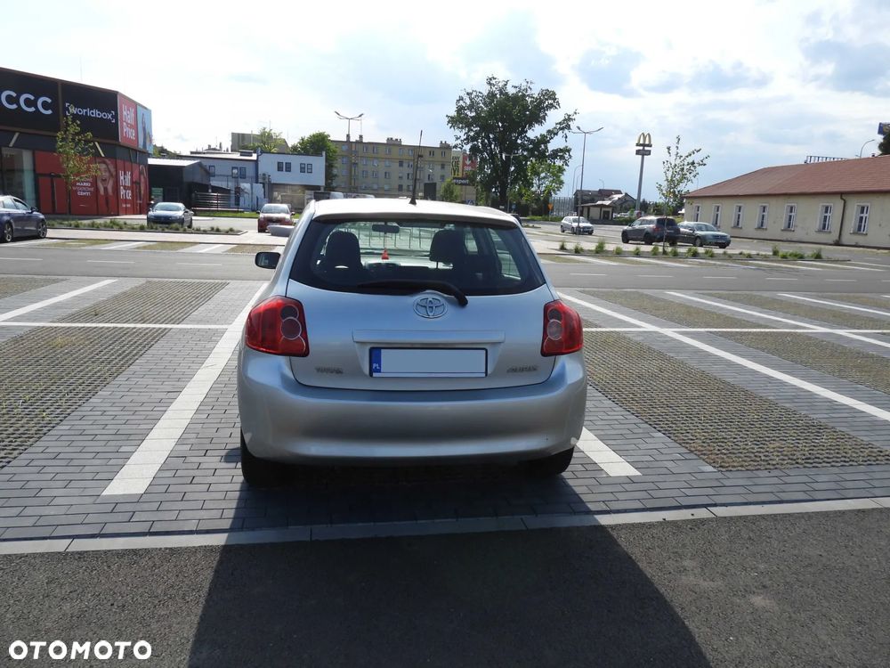 Toyota Auris - 6
