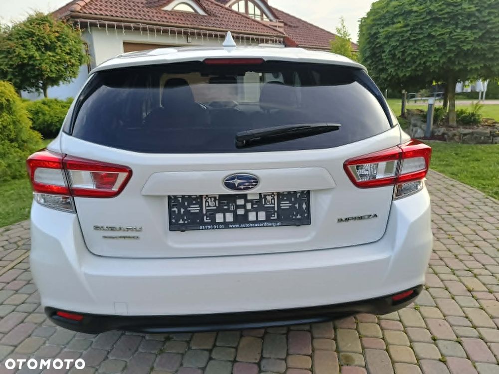 Subaru Impreza 1.6i Lineartronic Exclusive - 8
