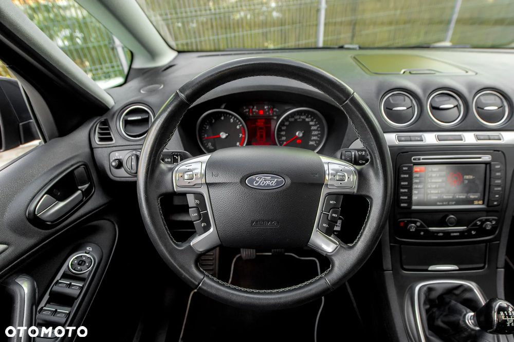 Ford S-Max 1.6 T Titanium - 22