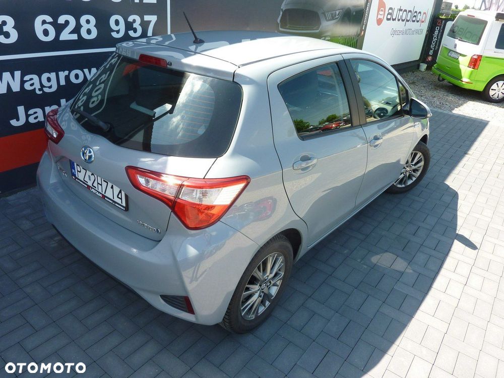 Toyota Yaris - 8