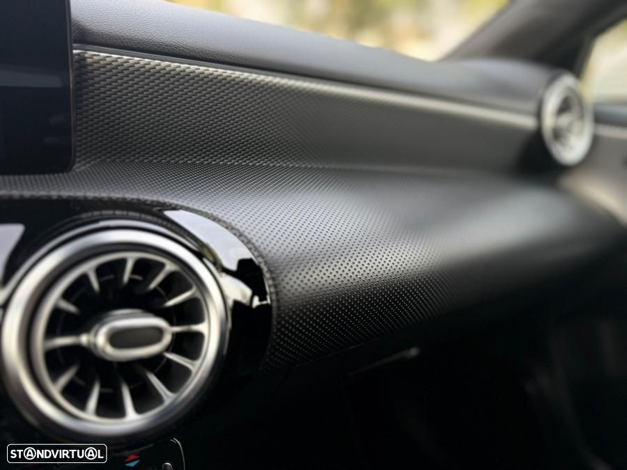 Mercedes-Benz A 180 d Progressive - 26