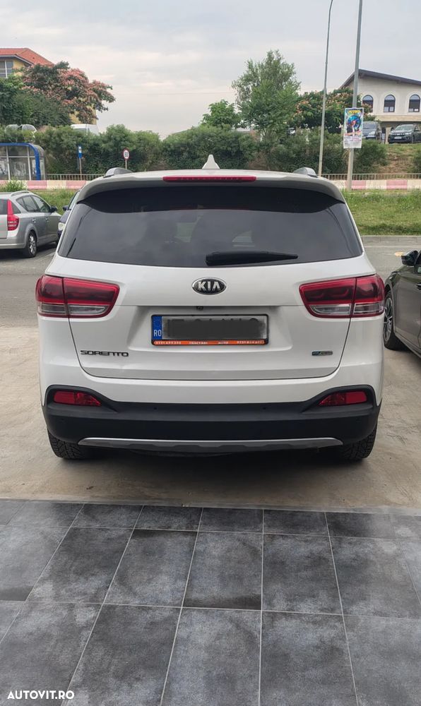 Kia Sorento - 9