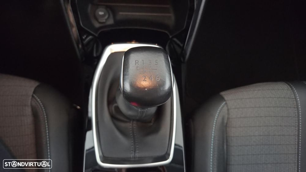 Peugeot 208 1.5 BlueHDi Allure - 16