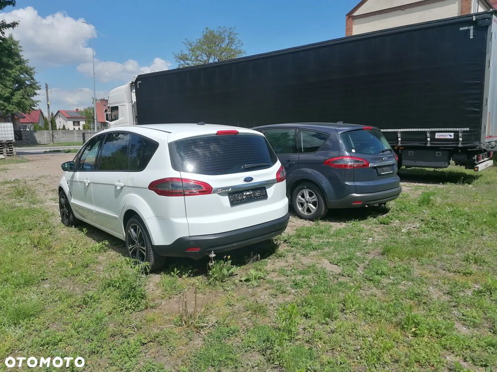 Ford S-Max 2.0 TDCi DPF Ambiente - 4
