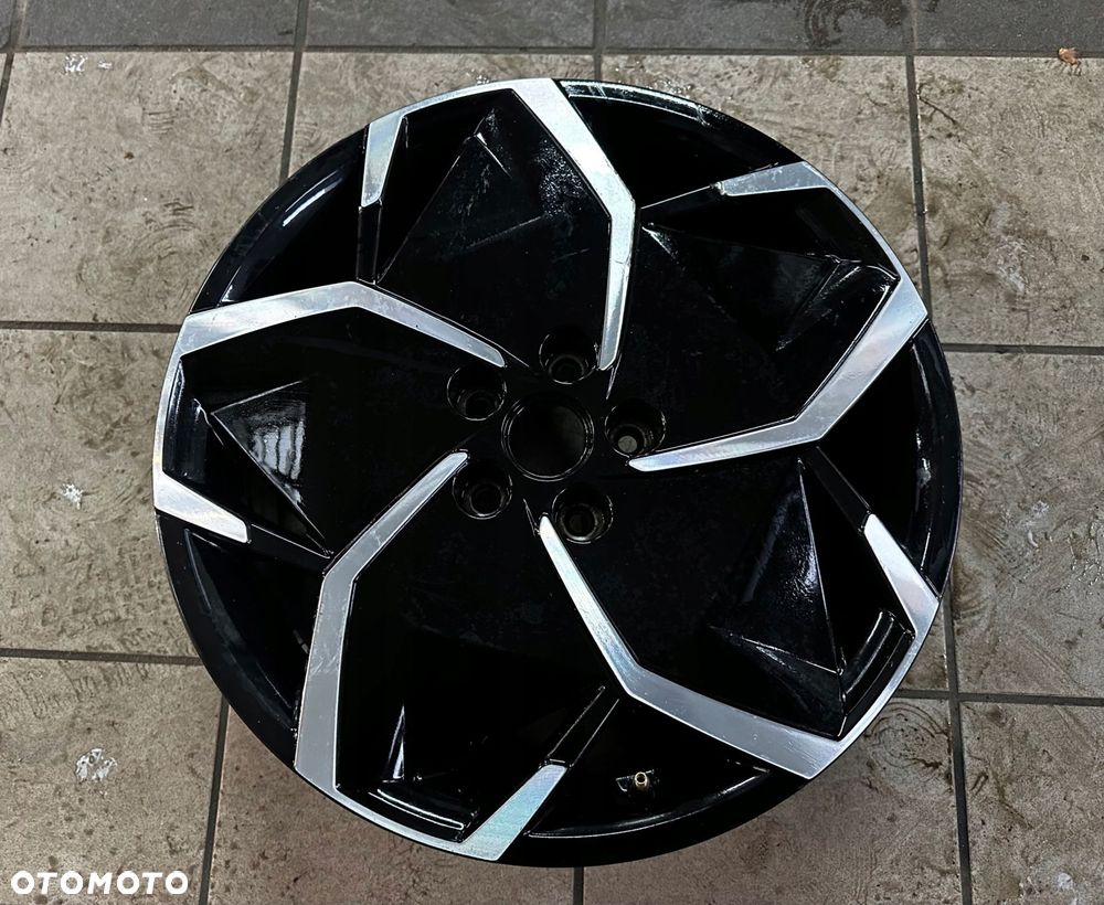 felga aluminiowa hyundai oe hyundai 7.5" x 19" 5x114.3 et 49,5 - 1