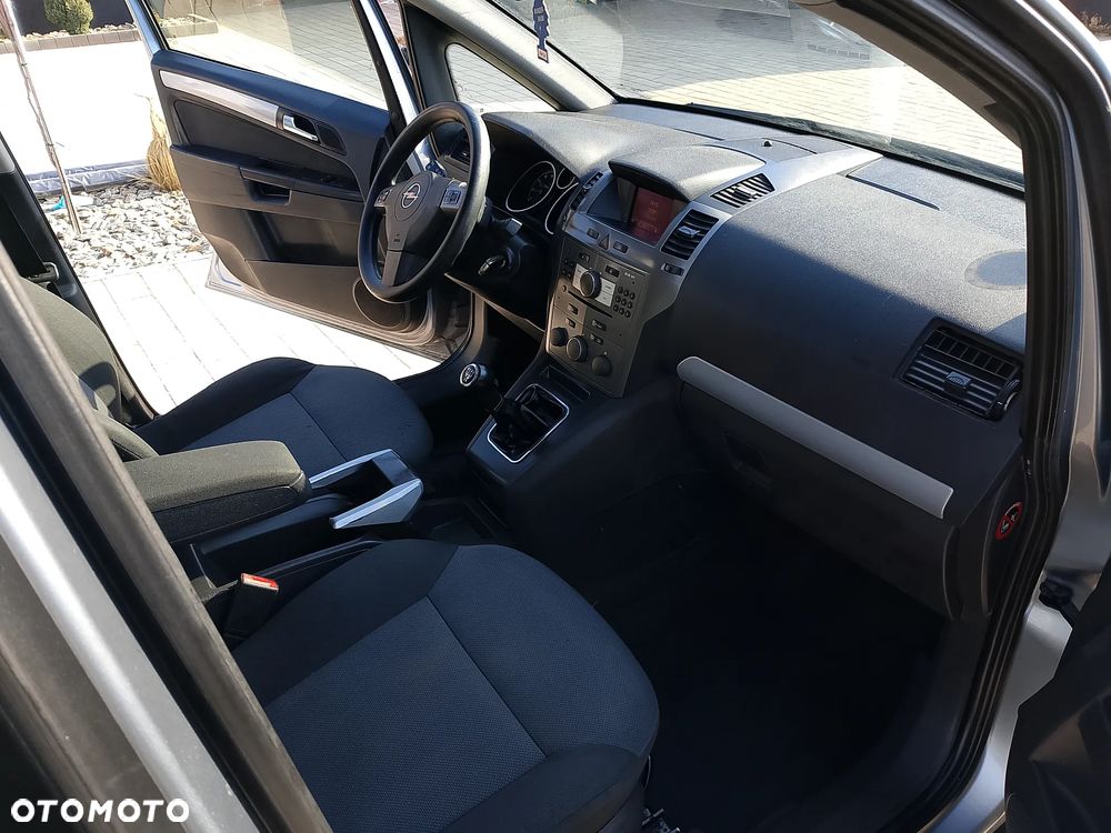 Opel Zafira 1.8 Edition 111 Jahre - 15