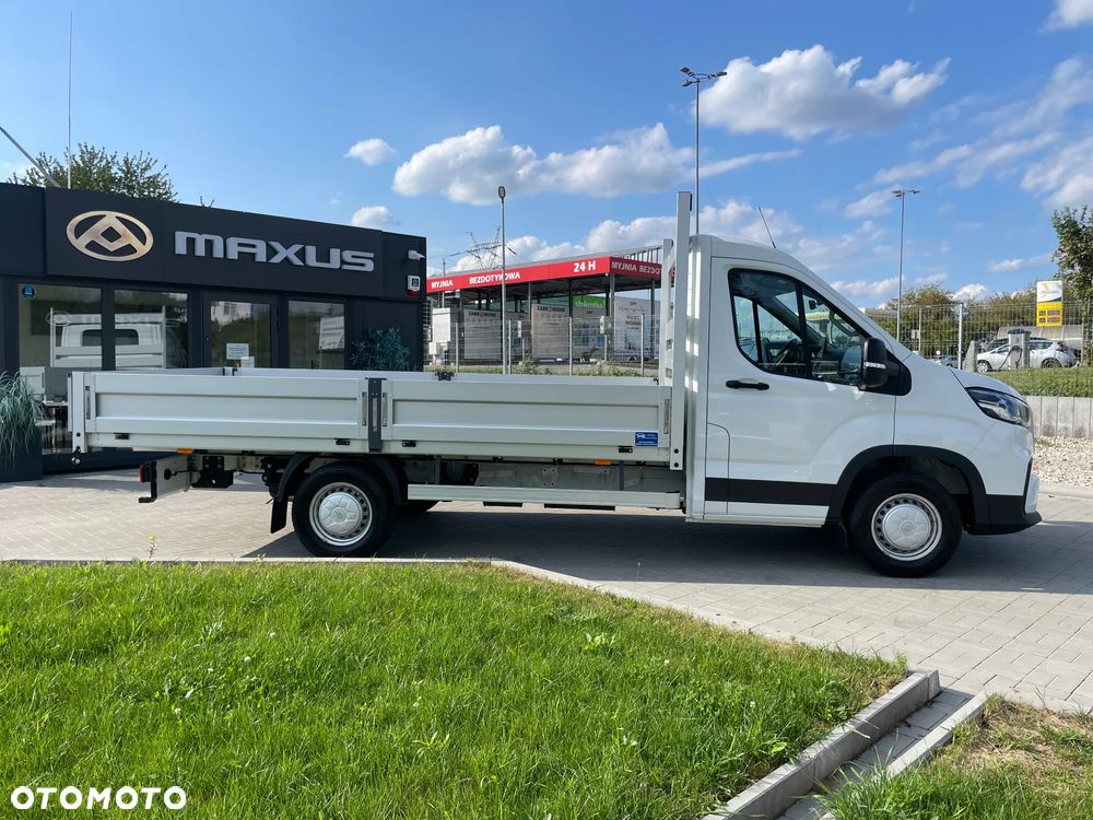 Maxus Deliver9 - 2