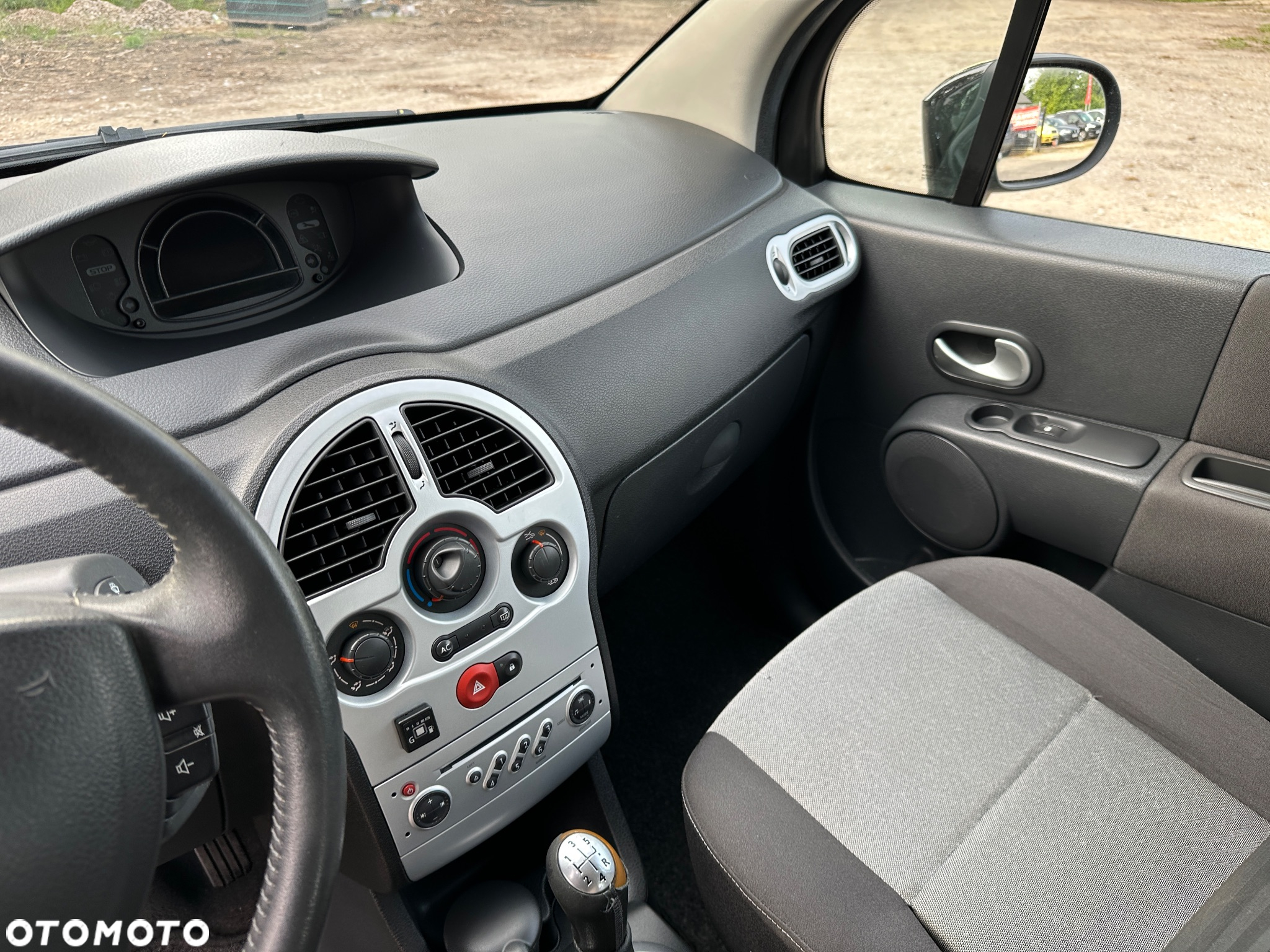 Renault Modus 1.2 16V Cite - 18