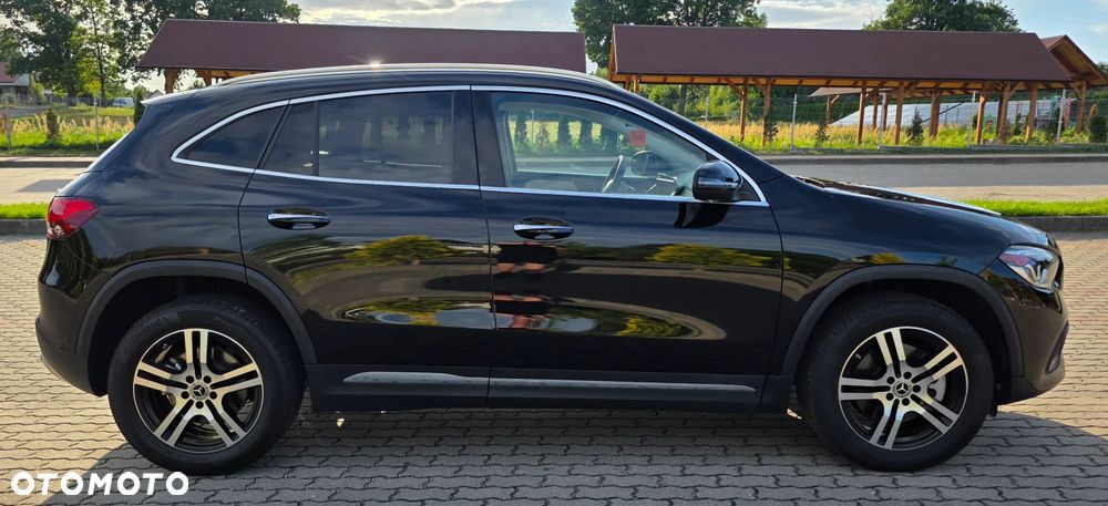 Mercedes-Benz GLA 250 4Matic 8G-DCT Edition Progressive Line - 5