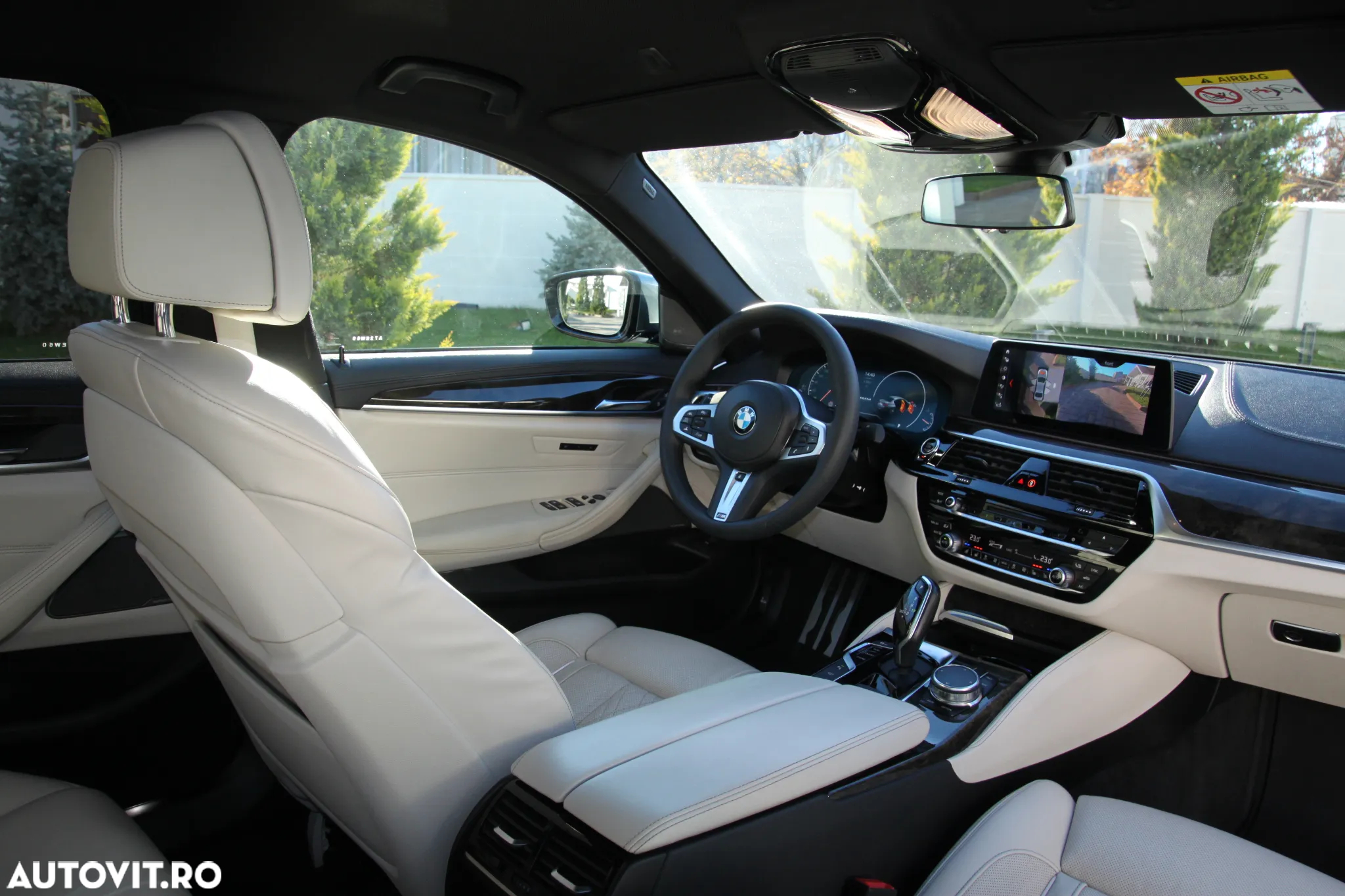 BMW Seria 5 540d xDrive AT - 31