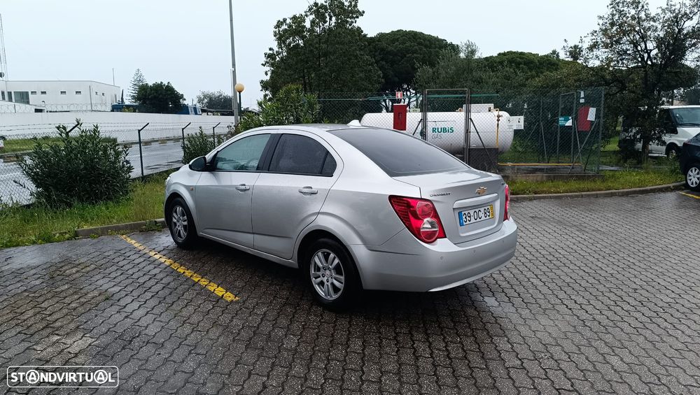 Chevrolet Aveo 1.3 VCDi LTZ - 4