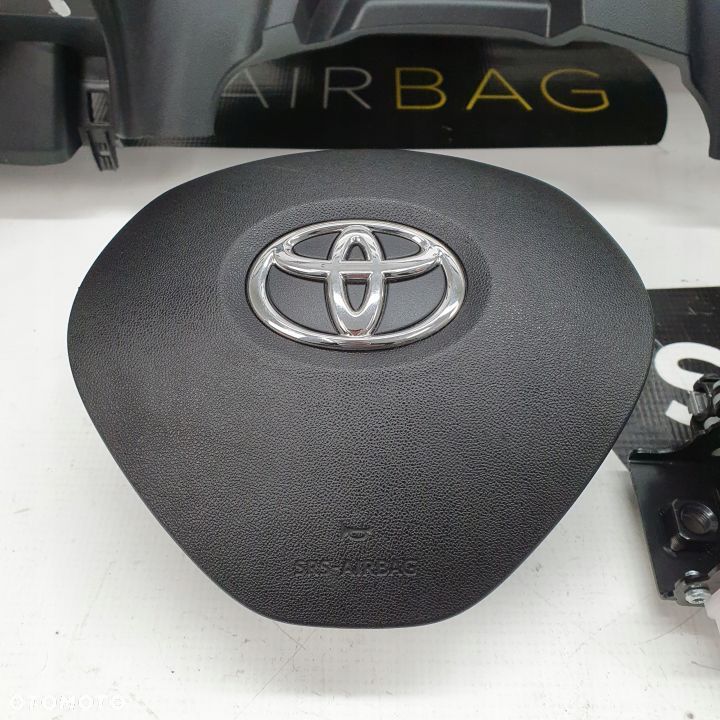 TOYOTA AYGO DESKA ROZDZIELCZA KONSOLA KOKPIT PULPIT PODUSZKI AIRBAG AIR BAG PASY KIT SET - 5