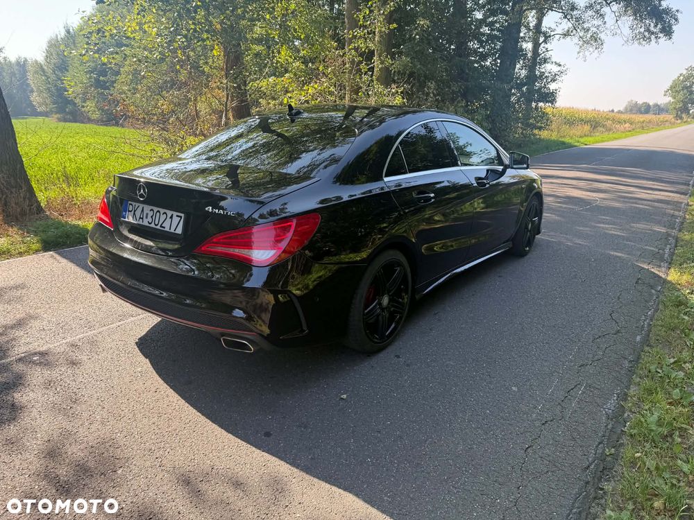 Mercedes-Benz CLA 250 Sport 7G-DCT - 4