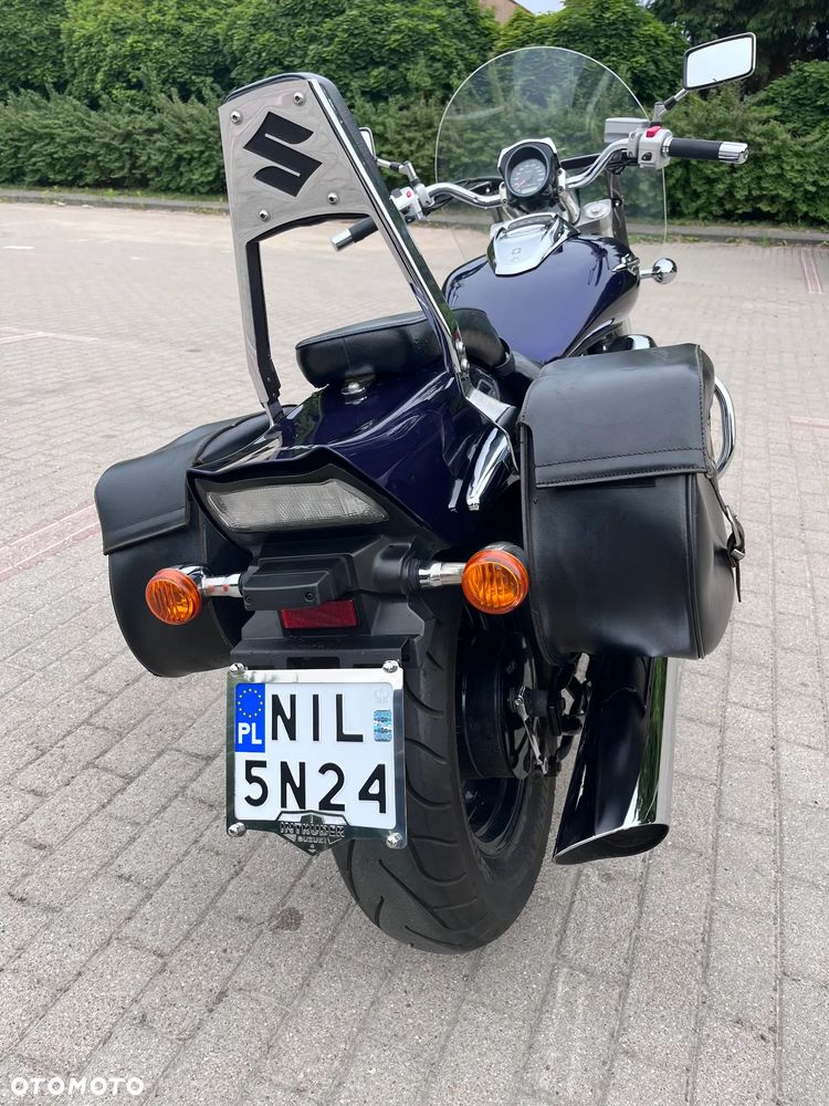 Suzuki Intruder - 4