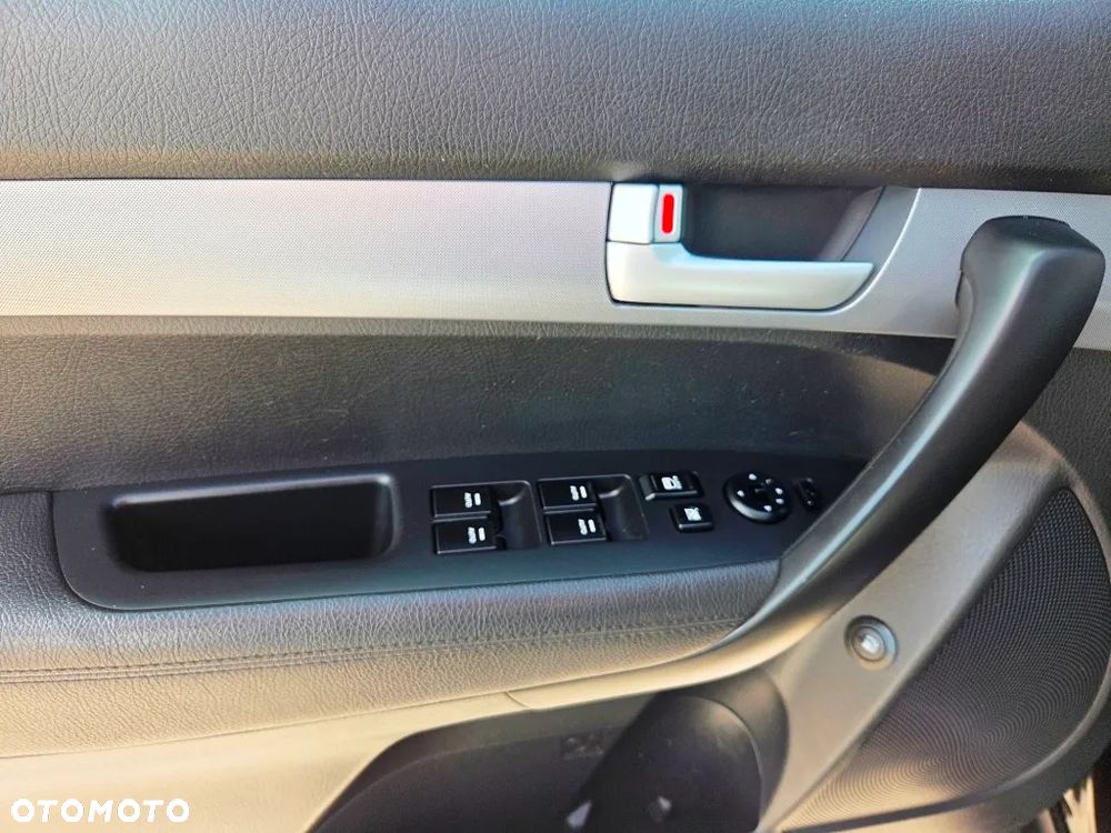 Kia Sorento 2.0 CRDI XL 7os - 22