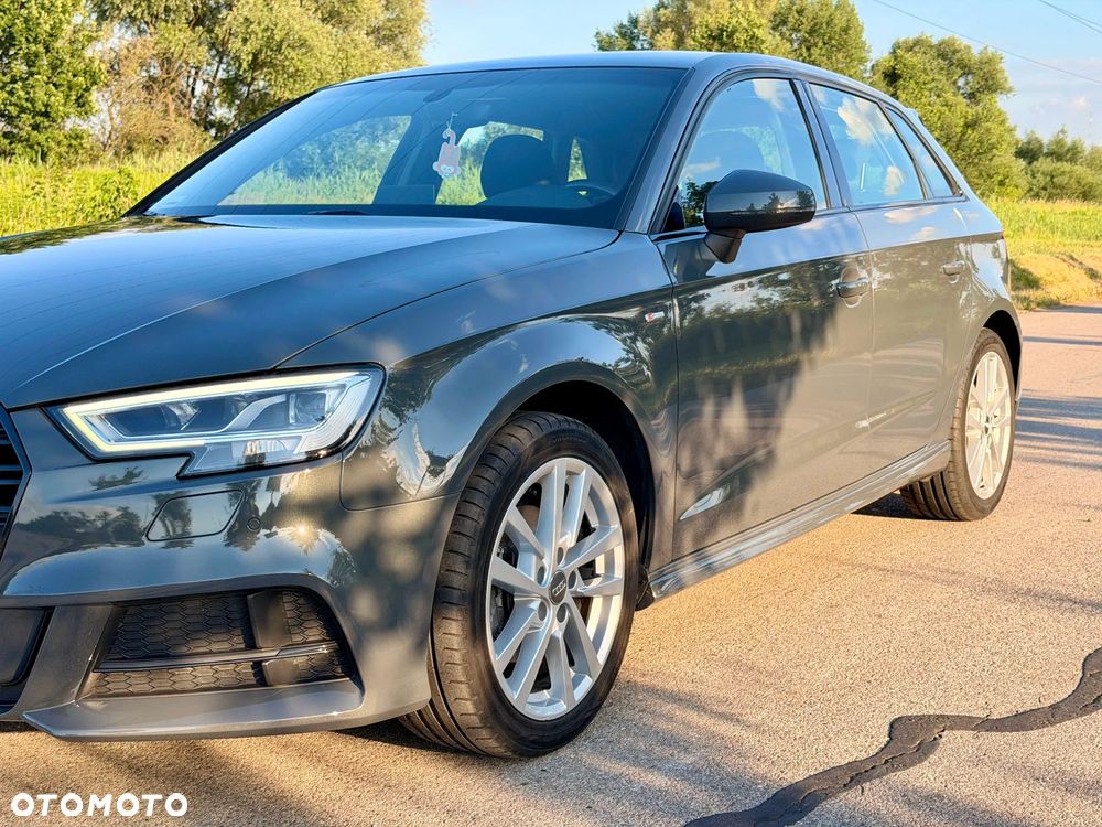 Audi A3 Sportback 35 TFSI S tronic - 11